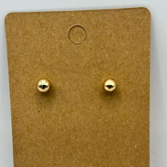 Gold colored stud earrings - Picture 3 of 7